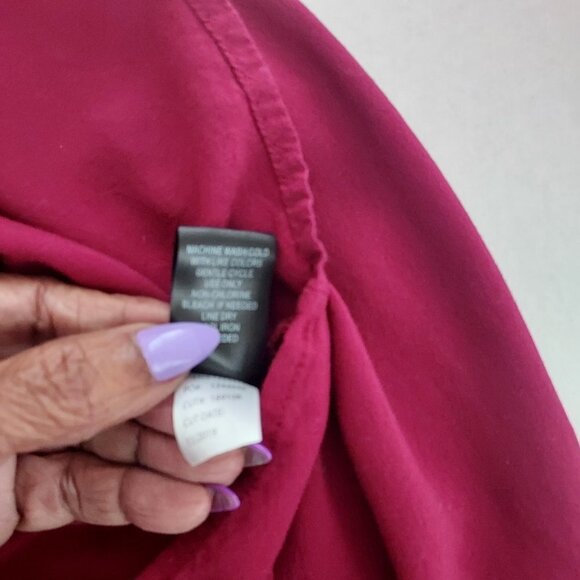 Torrid Challis Cold Shoulder Plum Top Size 5X - Picture 5 of 10